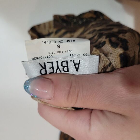 A Byer shirt sleeved tank top animal print size small - Picture 2 of 4